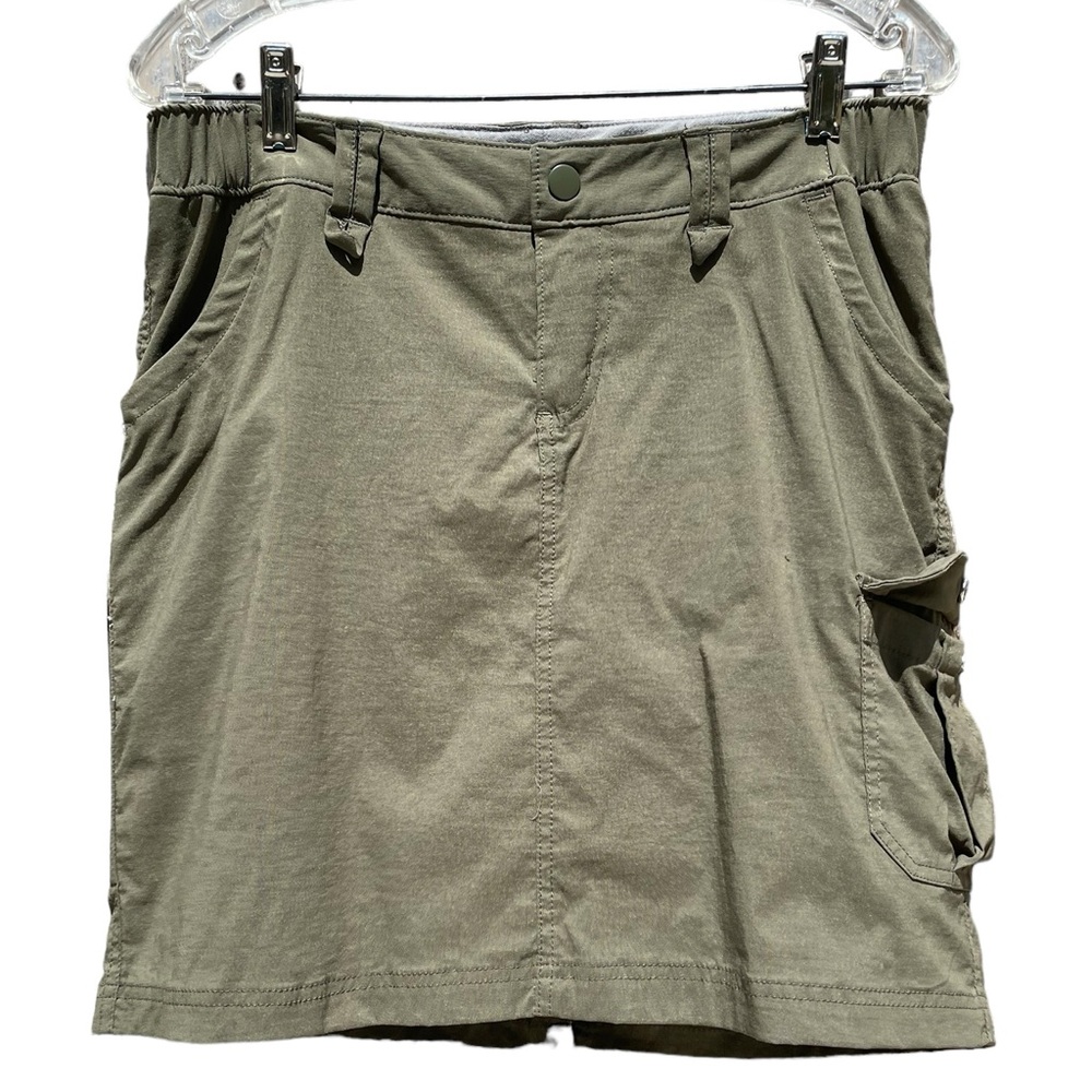 Duluth Trading Company Dry on the Fly 6 Pocket Olive Green Cargo Skort Size 6
